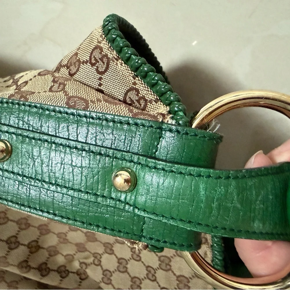 Gucci Beige and Green Hobo Bag - Picture 9 of 14